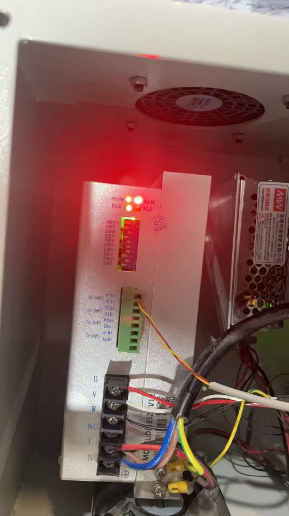 d1e92ebeeb1107afd8b75aab49bbd1e1.jpg